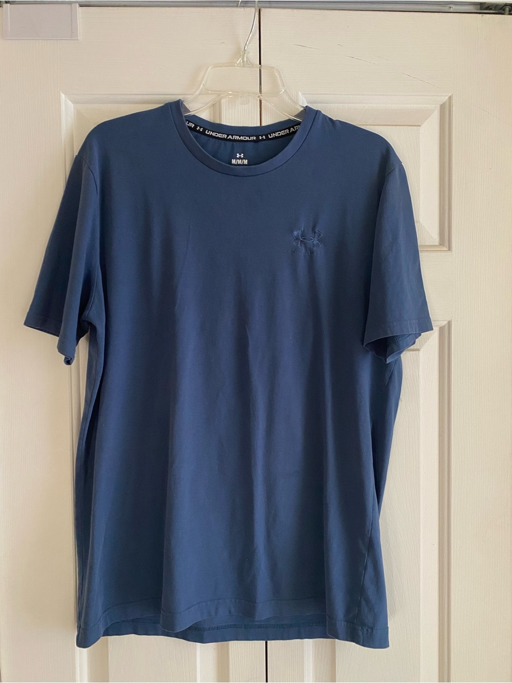 Under Armour Men’s Navy Blue Short-Sleeve Performance Tee